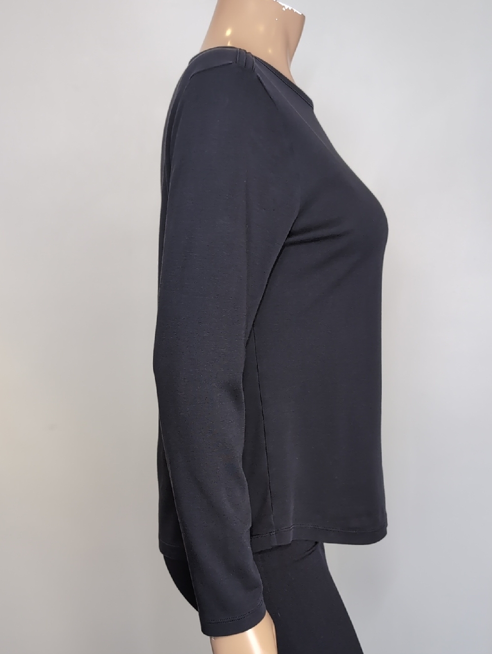LL Bean Womens Supima Cotton Tee Long Sleeve Boat Neck Tshirt Black Size Medium - Picture 8 of 10